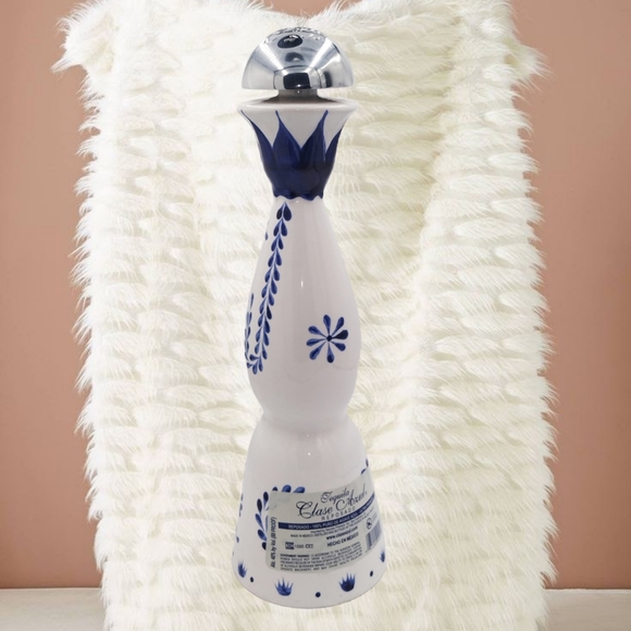 Clase Azul Hand Painted Ceramic Tequila Decanter - EMPTY - Picture 4 of 6